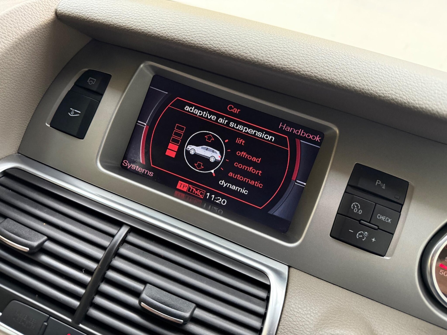 Used Audi Q7 2007 for sale - 76521759: Photo 49