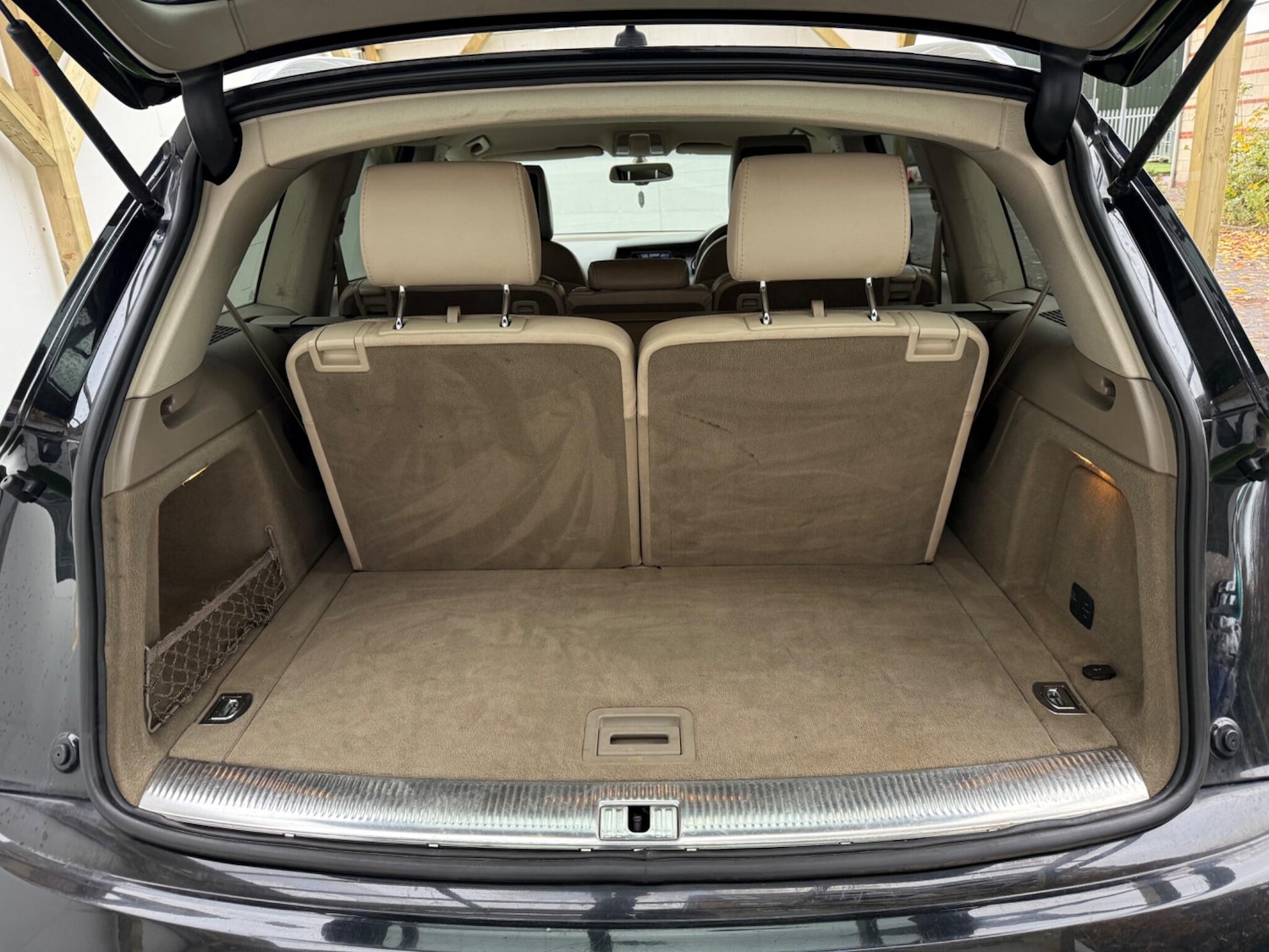 Used Audi Q7 2007 for sale - 76521759: Photo 8