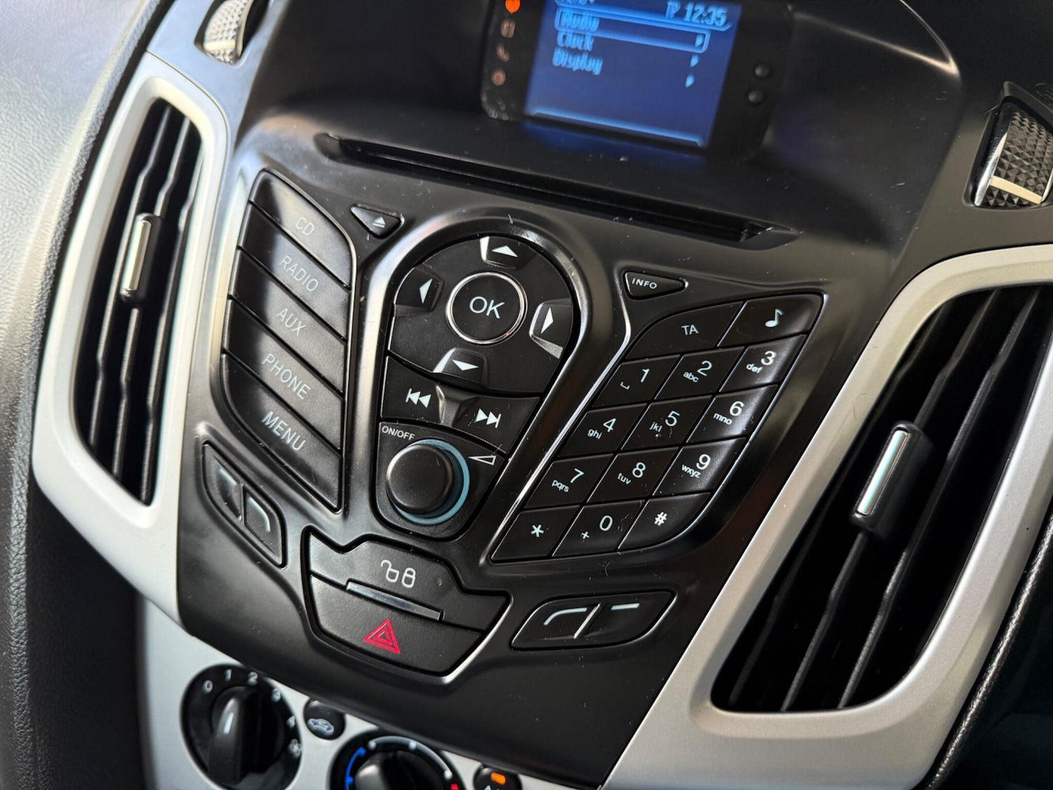 Used Ford Focus for sale - 77017042: Photo 48