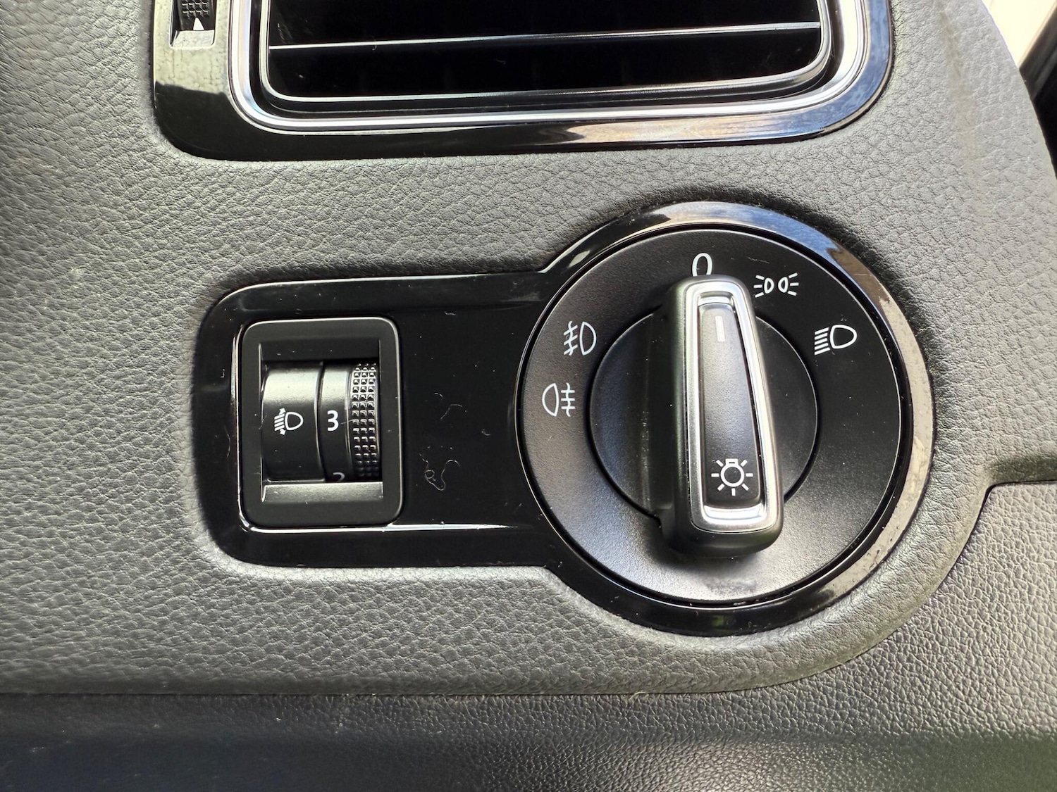 Used Volkswagen Polo 2017 for sale - 75808565: Photo 37