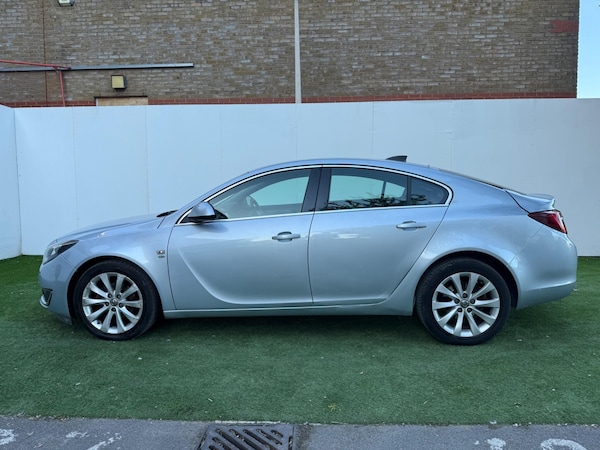 Used Vauxhall Insignia 2015 for sale - 76188612: Photo 10