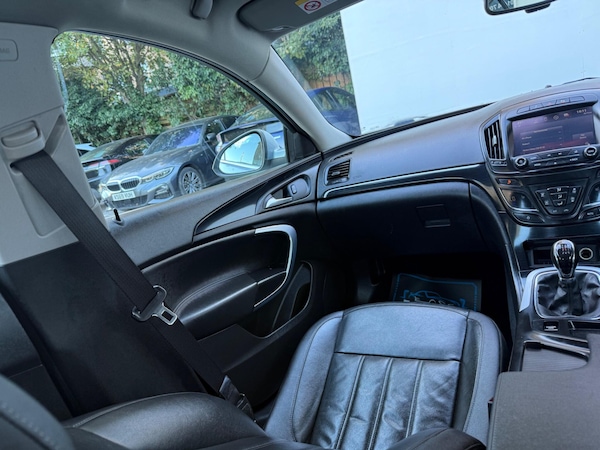 Used Vauxhall Insignia 2015 for sale - 76188612: Photo 38