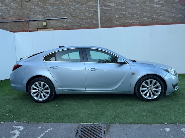 Used Vauxhall Insignia 2015 for sale - 76188612: Photo 5