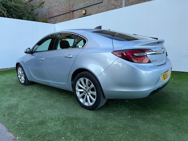 Used Vauxhall Insignia 2015 for sale - 76188612: Photo 9