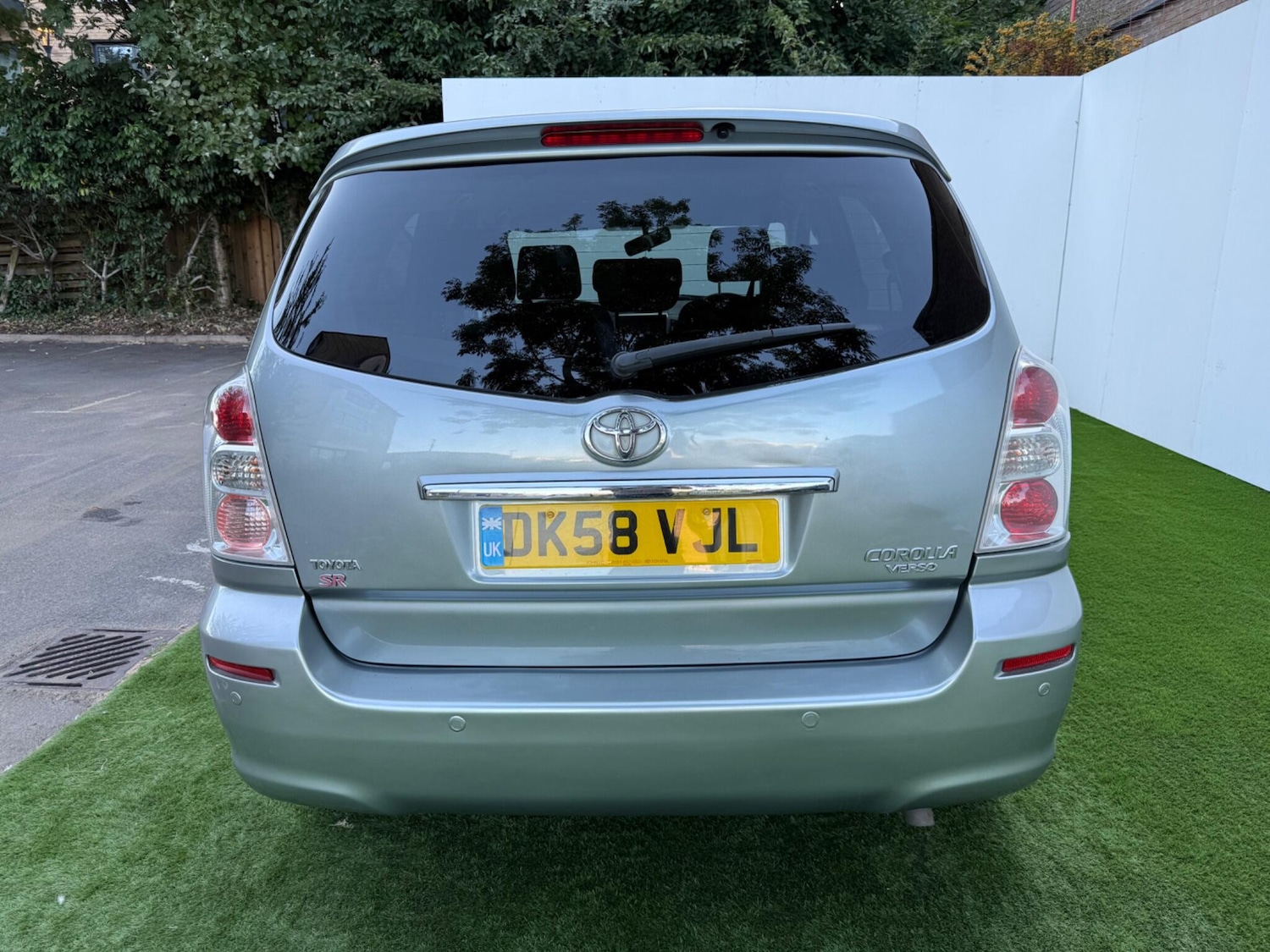 Vehicle 8