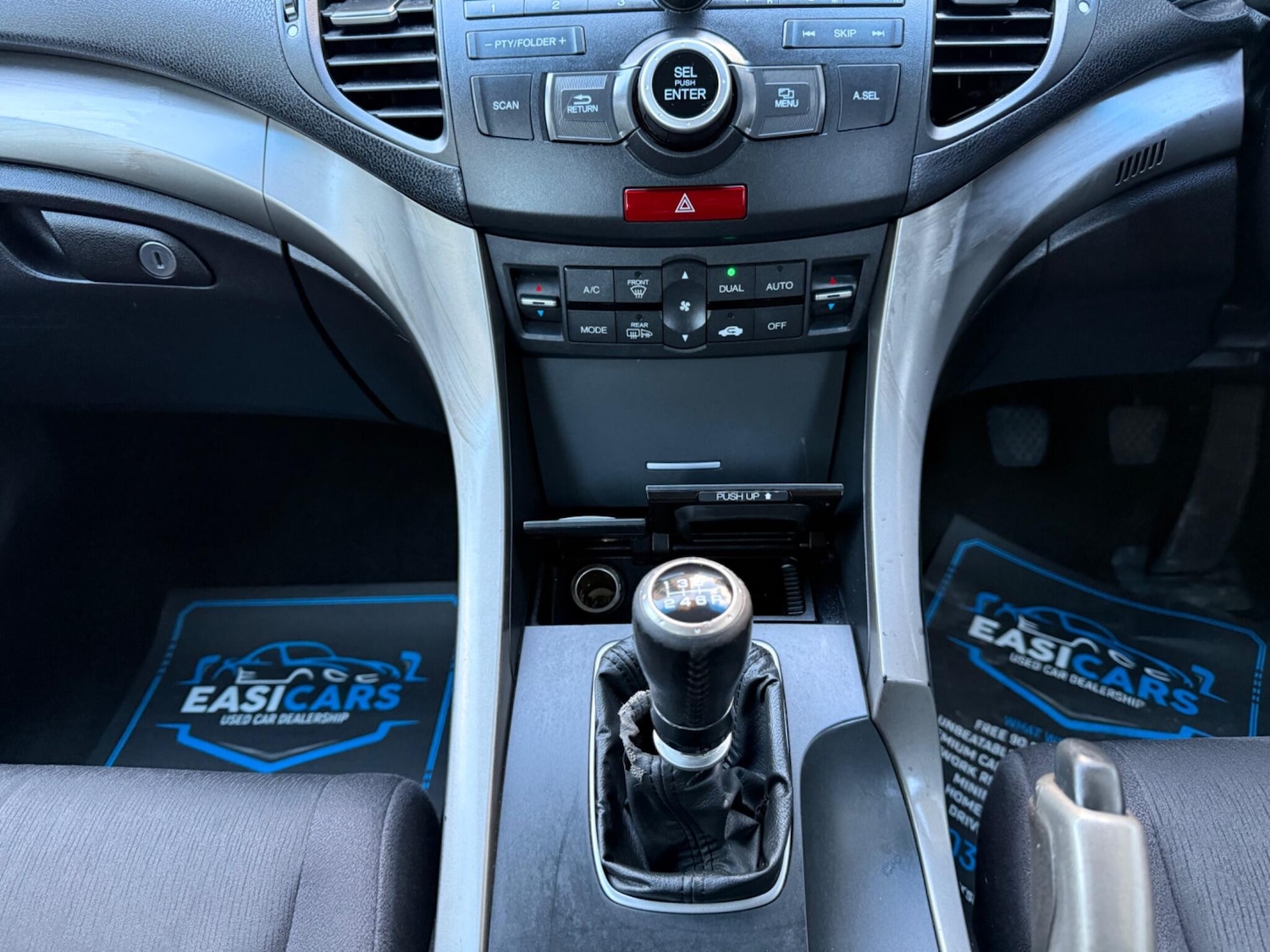 Used Honda Accord 2010 for sale - 76399326: Photo 29