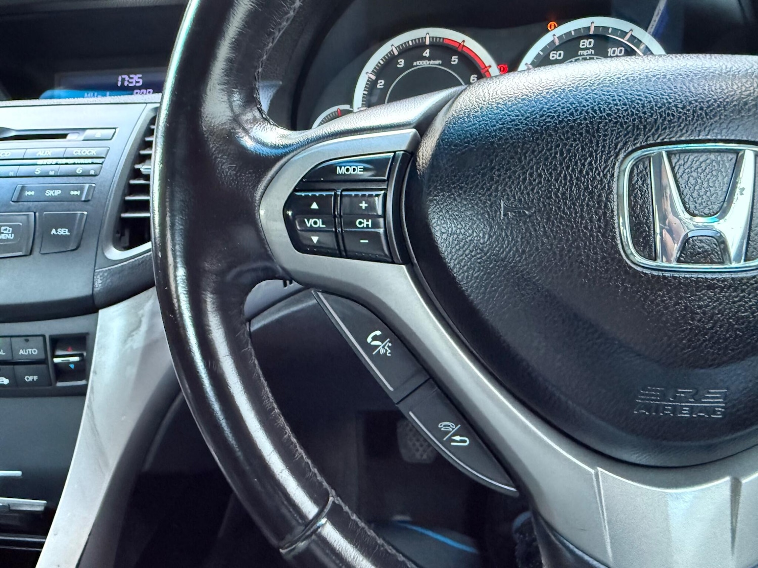 Used Honda Accord 2010 for sale - 76399326: Photo 33