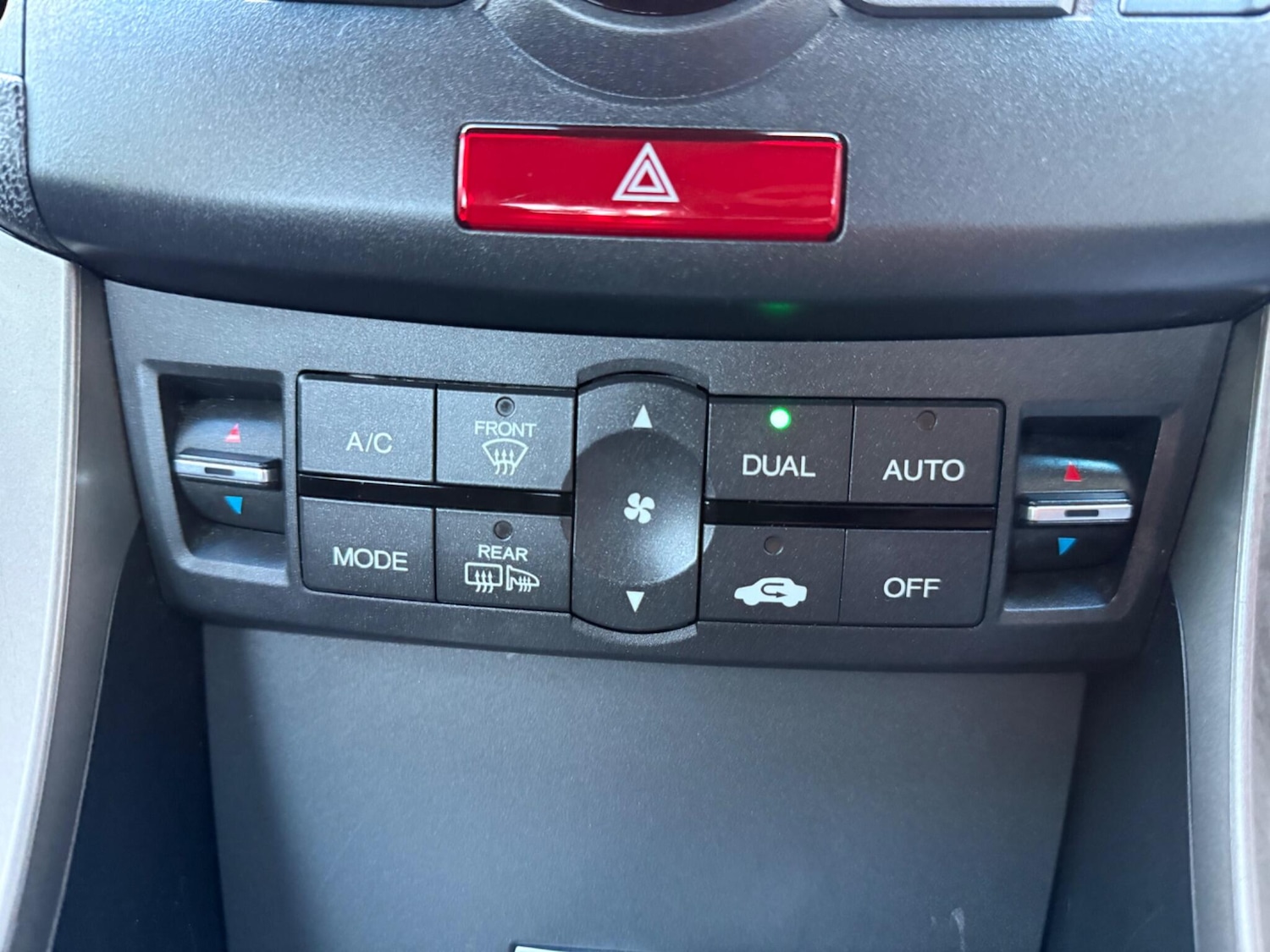 Used Honda Accord 2010 for sale - 76399326: Photo 44