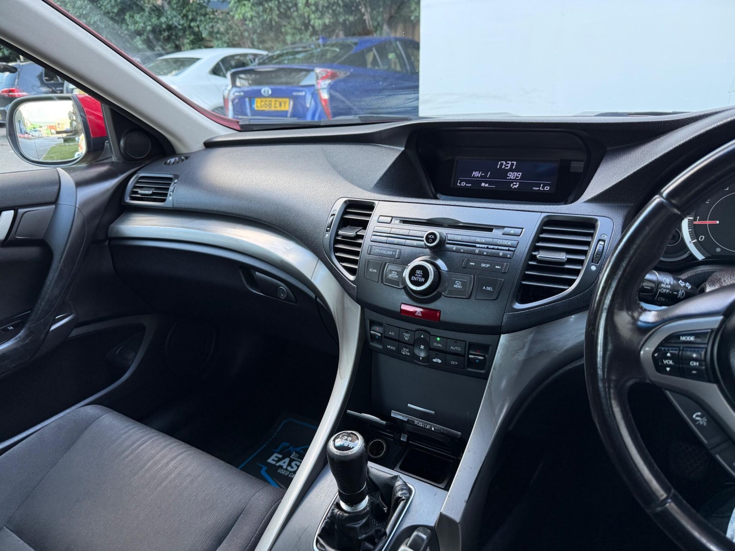 Used Honda Accord 2010 for sale - 76399326: Photo 48