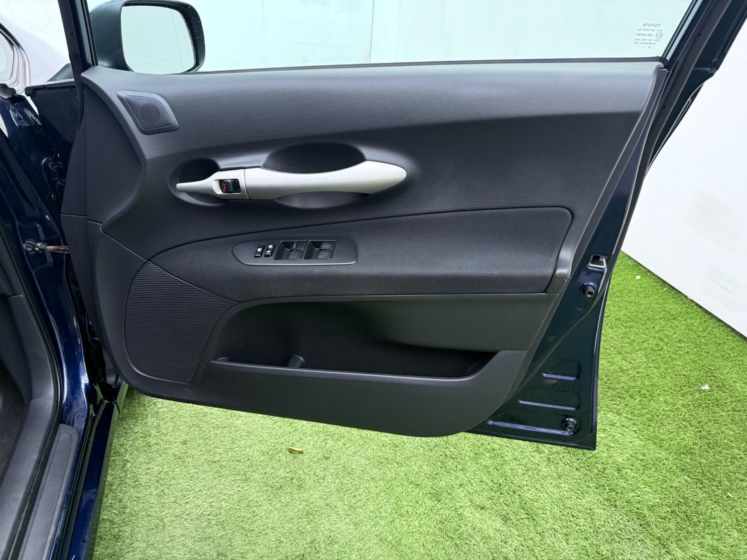 Used Toyota Auris 2008 for sale - 76432064: Photo 17