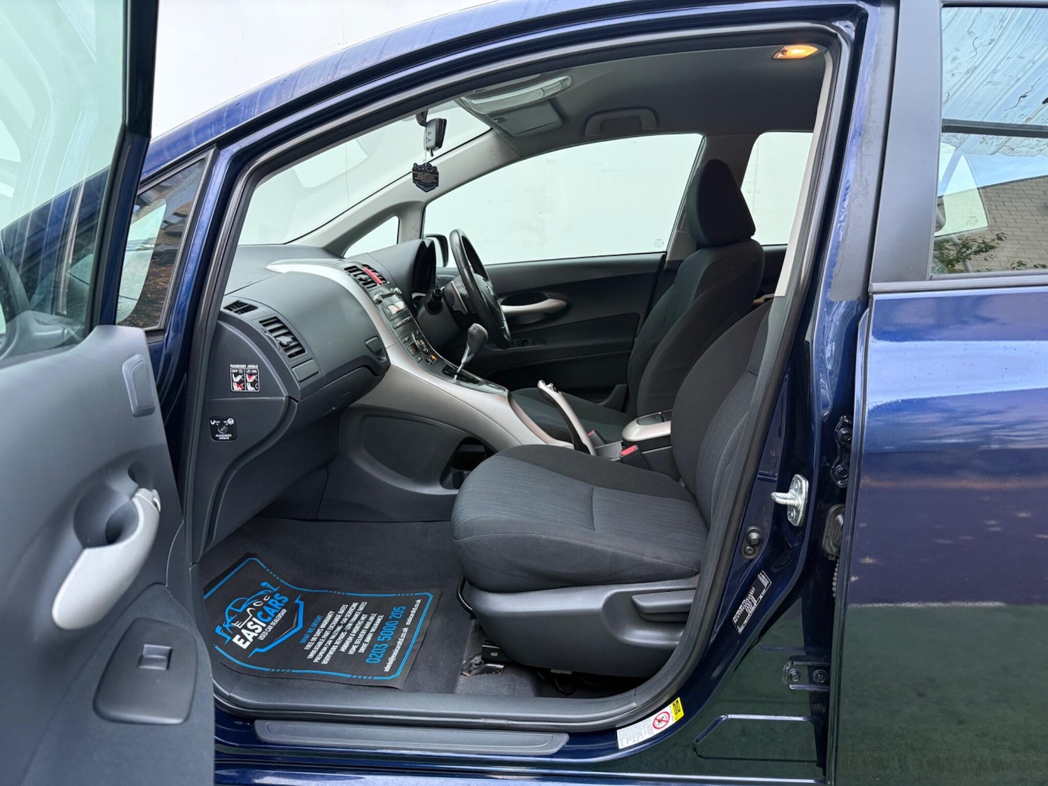 Used Toyota Auris 2008 for sale - 76432064: Photo 25