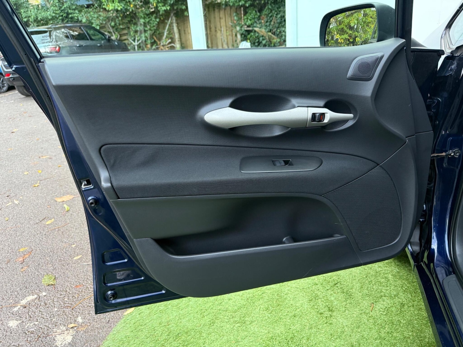 Used Toyota Auris 2008 for sale - 76432064: Photo 27