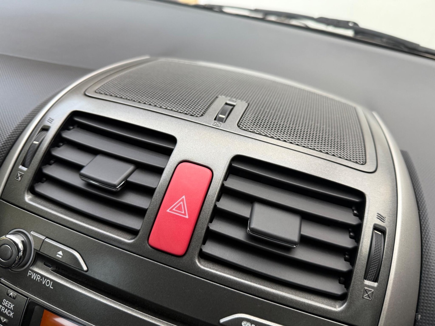 Used Toyota Auris 2008 for sale - 76432064: Photo 42