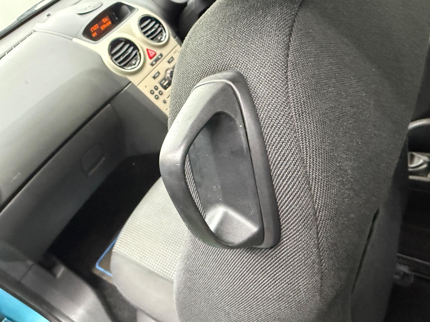 Used Vauxhall Corsa 2010 for sale - 77343862: Photo 22