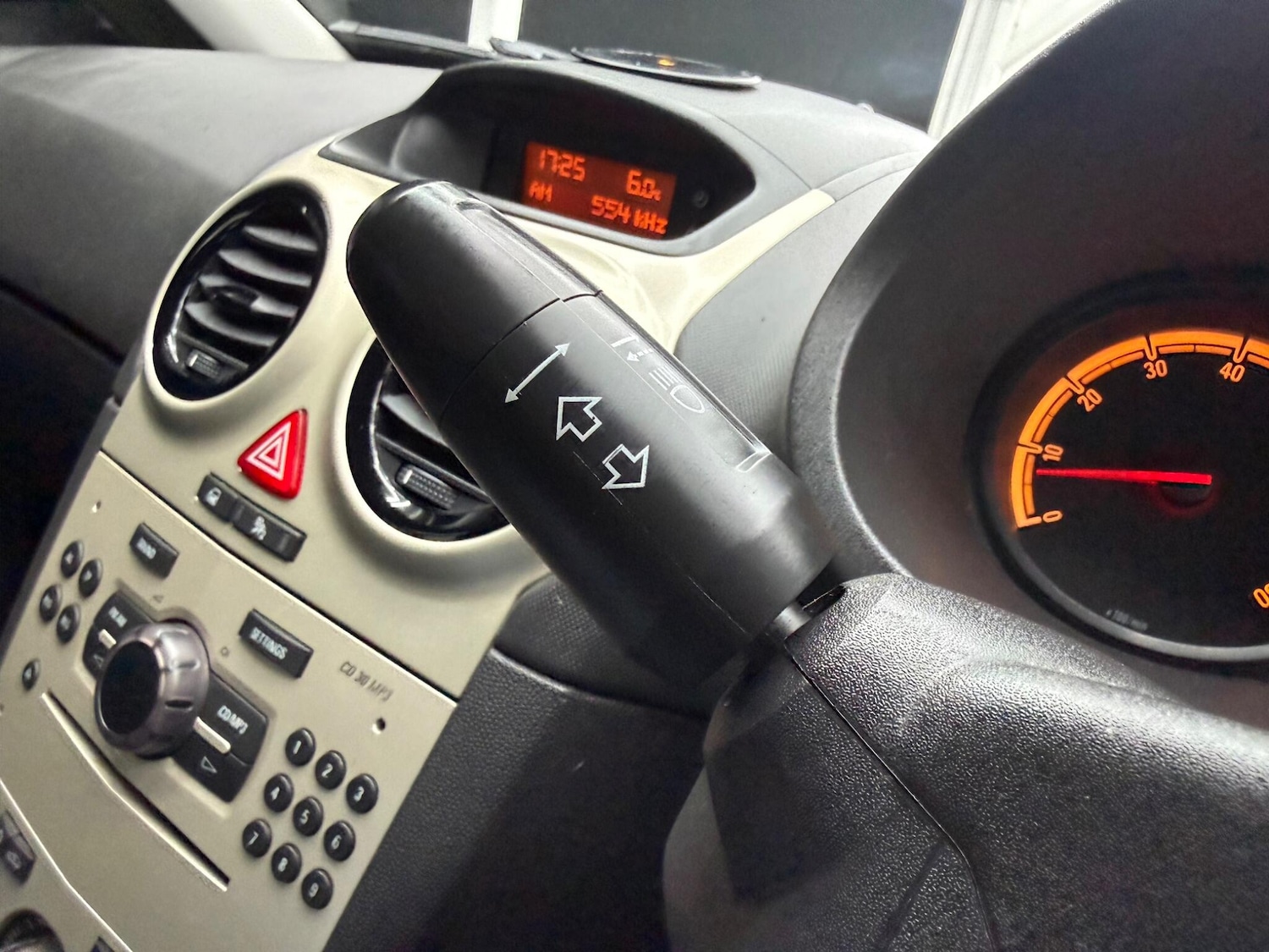 Used Vauxhall Corsa 2010 for sale - 77343862: Photo 33