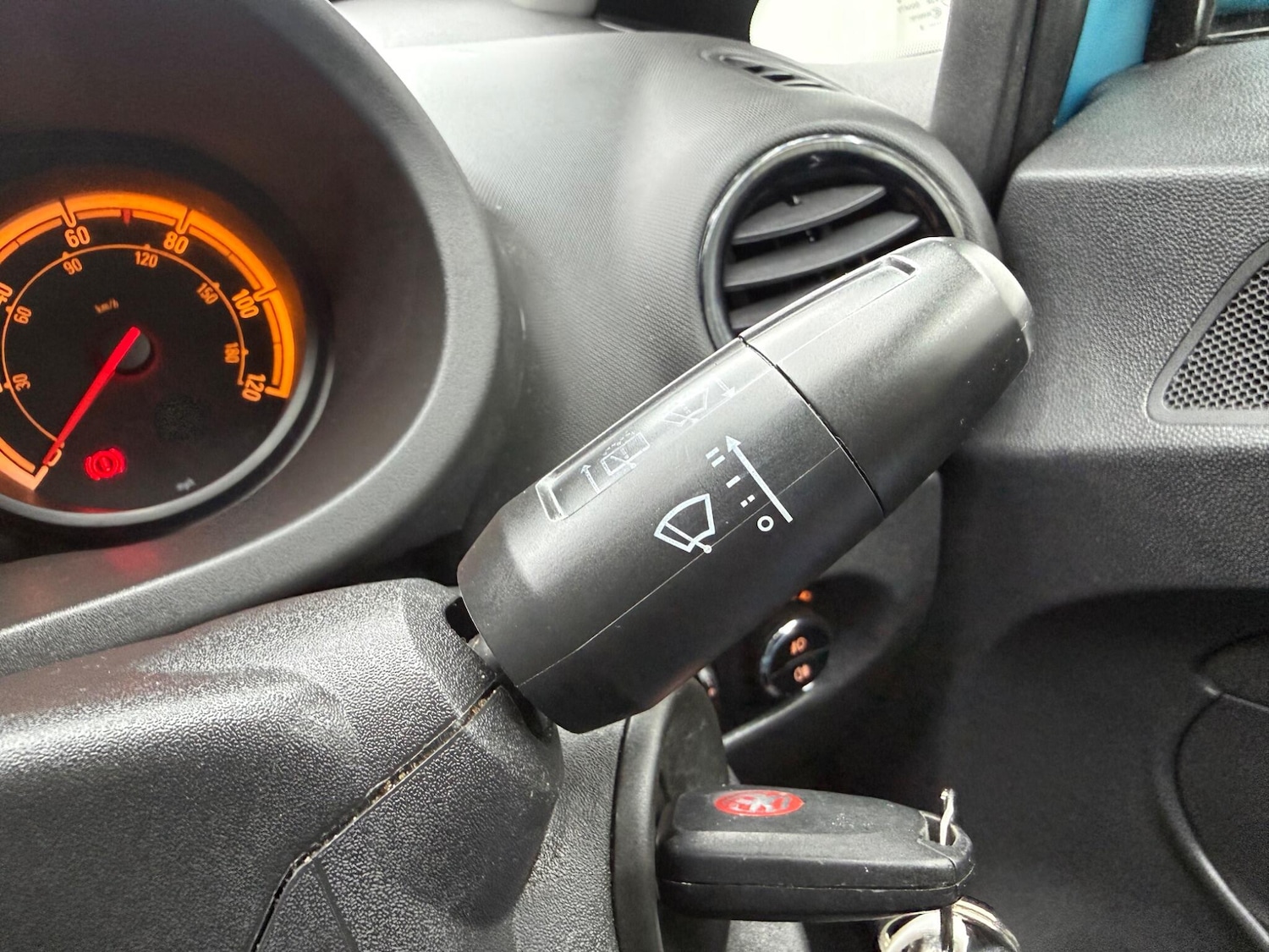 Used Vauxhall Corsa 2010 for sale - 77343862: Photo 34