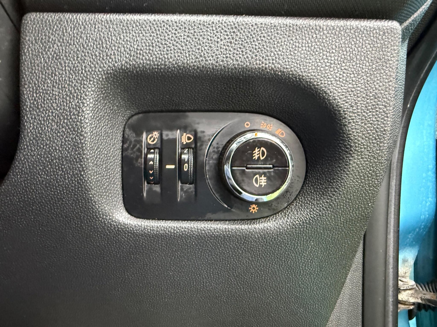 Used Vauxhall Corsa 2010 for sale - 77343862: Photo 39