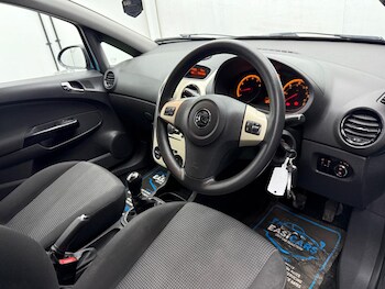 Used Vauxhall Corsa 2010 for sale - 77343862: Photo