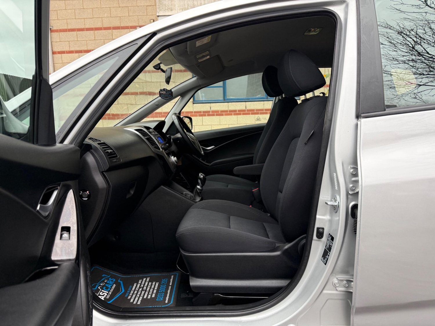 Used Hyundai Ix20 2015 for sale - 76597321: Photo 24