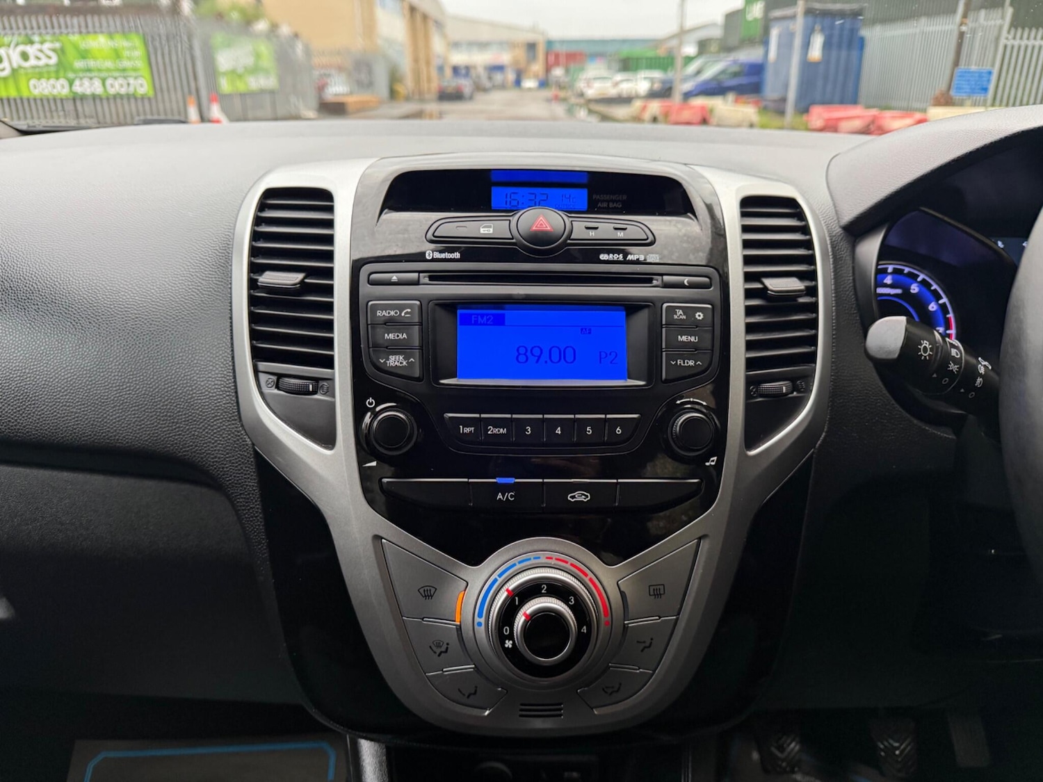 Used Hyundai Ix20 2015 for sale - 76597321: Photo 28