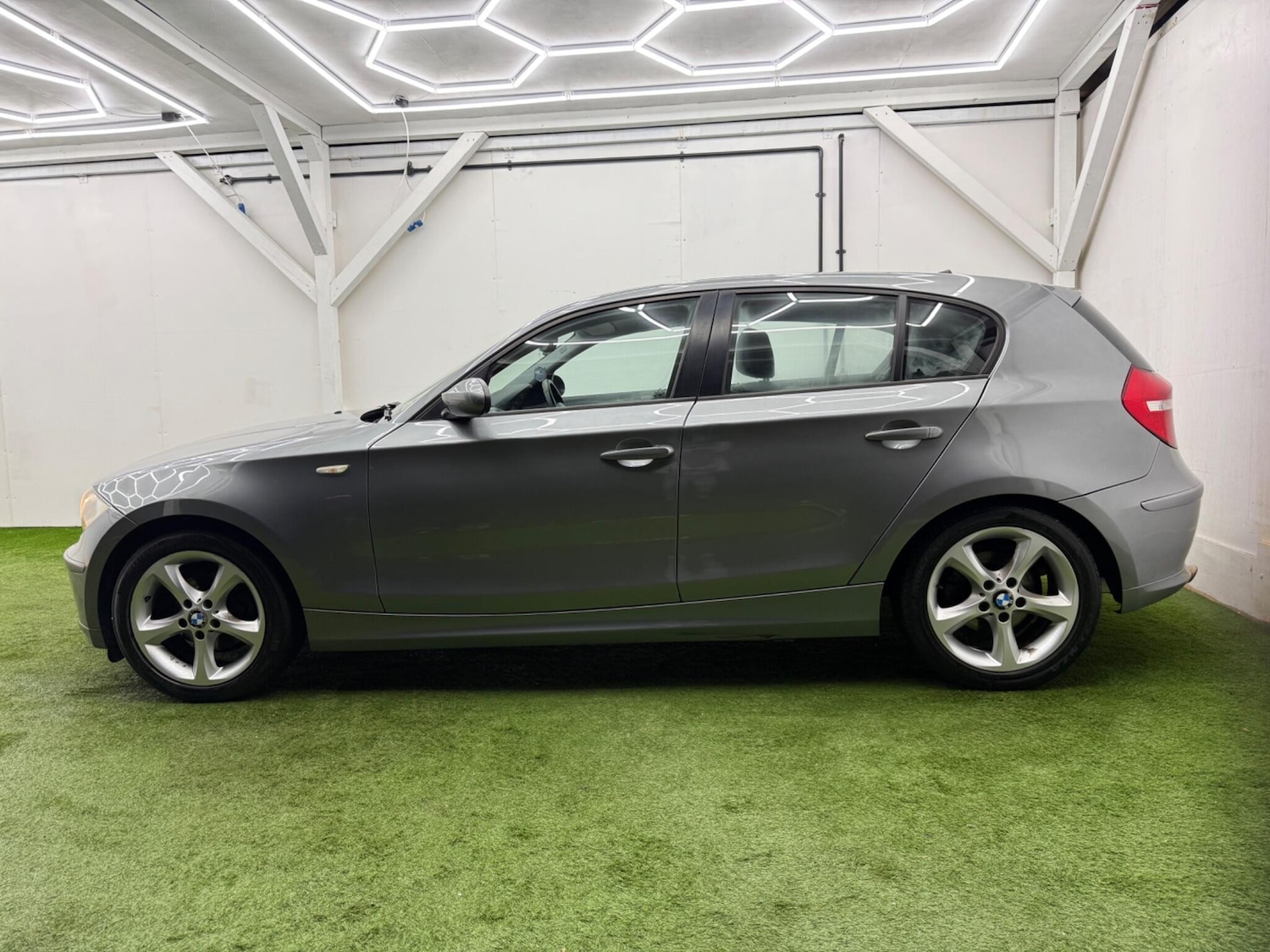 Used BMW 1 Series 2009 for sale - 77237775: Photo 10