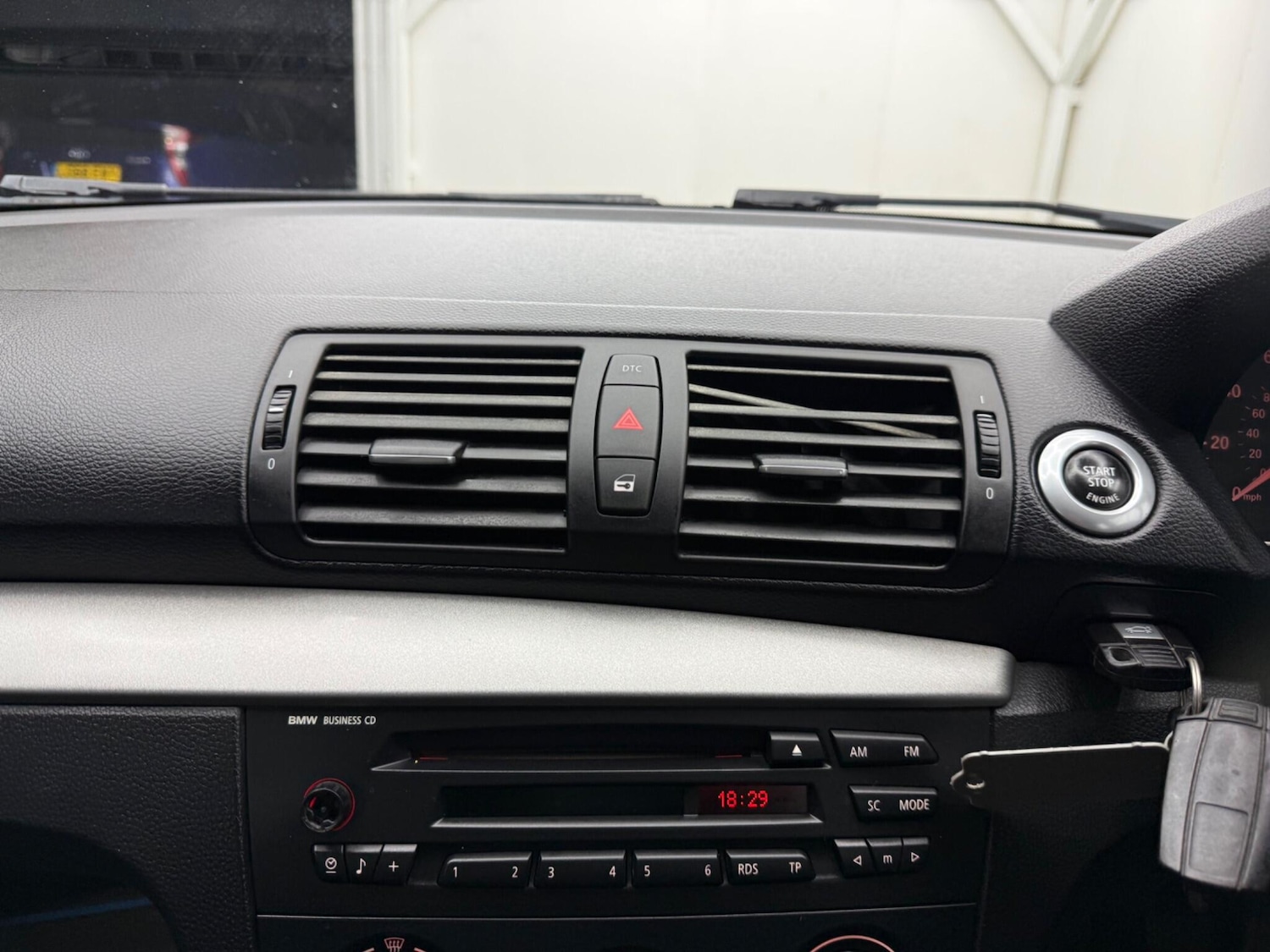 Used BMW 1 Series 2009 for sale - 77237775: Photo 29