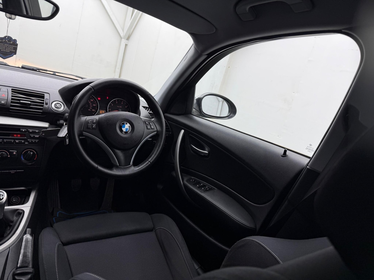 Used BMW 1 Series 2009 for sale - 77237775: Photo 40