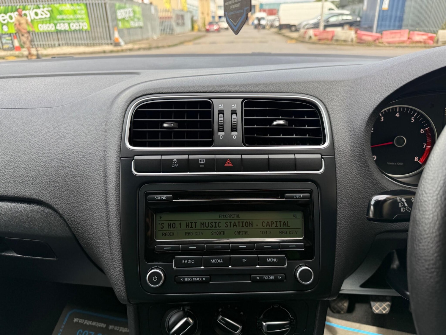 Vehicle 29