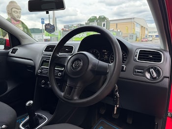 Used Volkswagen Polo 2010 for sale - 75696763: Photo