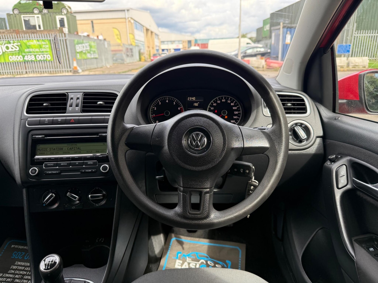 Vehicle 33