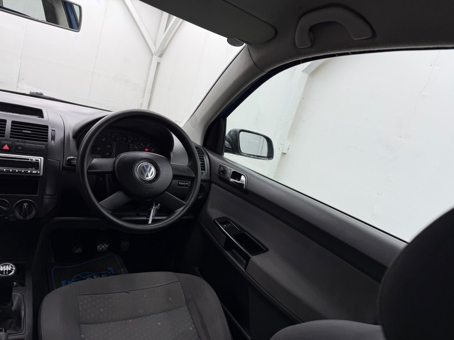 Used Volkswagen Polo 2005 for sale - 78204511: Photo 35