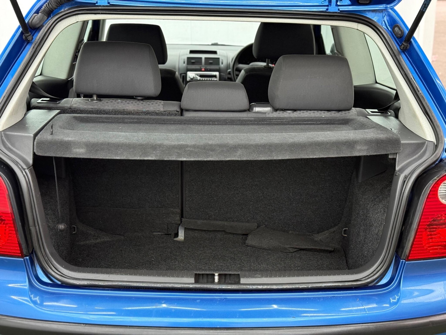 Used Volkswagen Polo 2005 for sale - 78204511: Photo 8