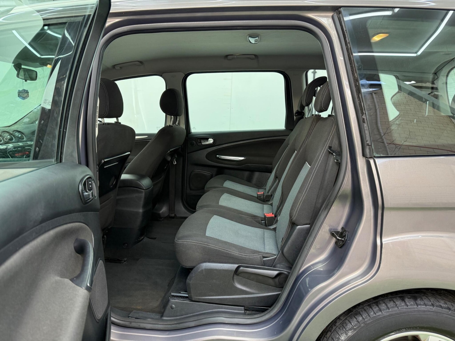 Used Ford Galaxy for sale - 77267991: Photo 24