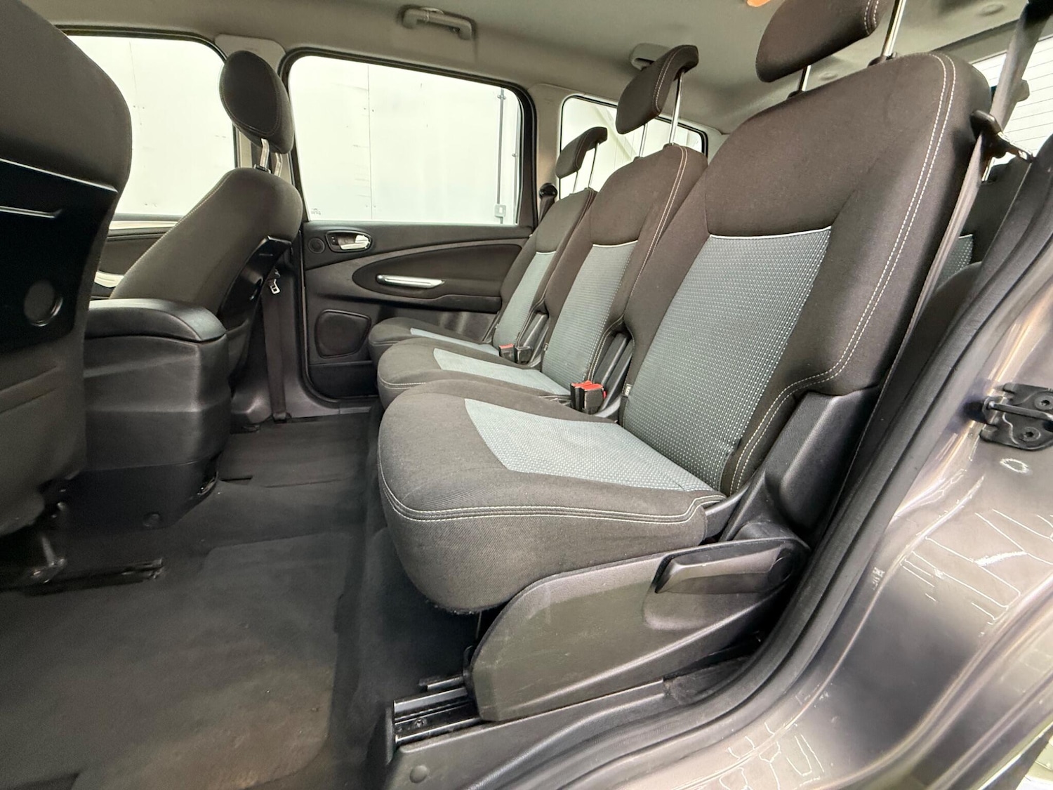 Used Ford Galaxy for sale - 77267991: Photo 26