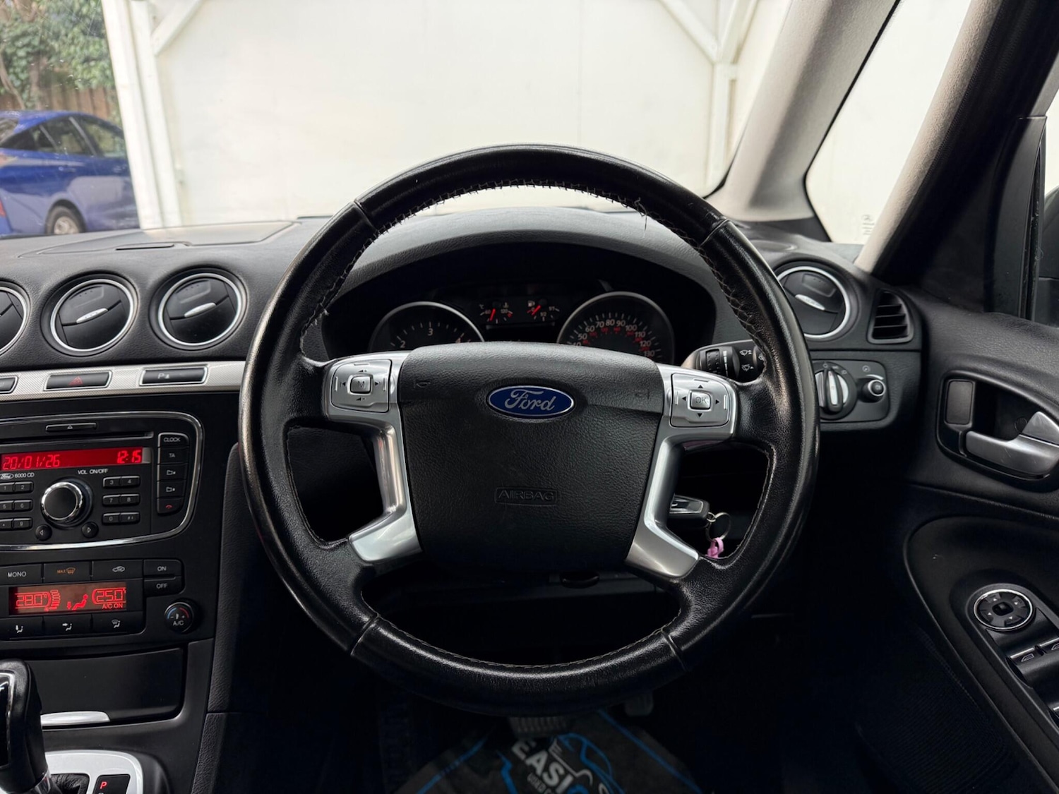 Used Ford Galaxy for sale - 77267991: Photo 36
