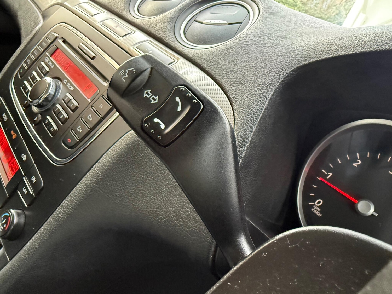 Used Ford Galaxy for sale - 77267991: Photo 40