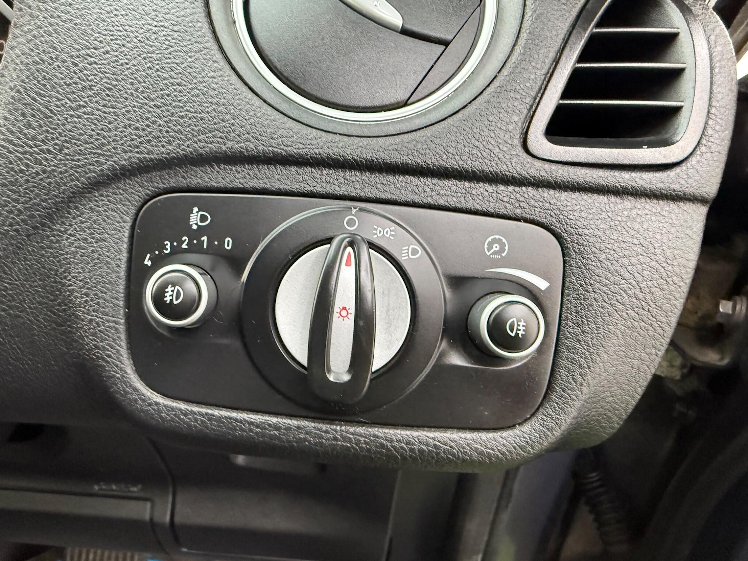 Used Ford Galaxy for sale - 77267991: Photo 46