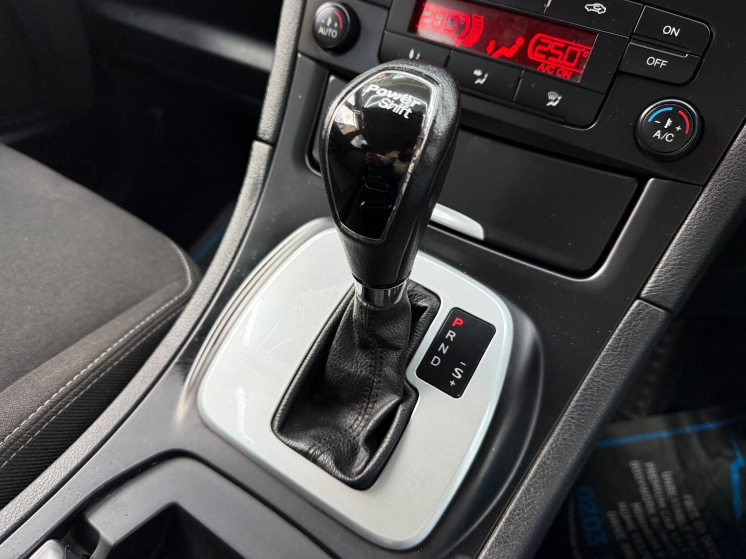 Used Ford Galaxy for sale - 77267991: Photo 52