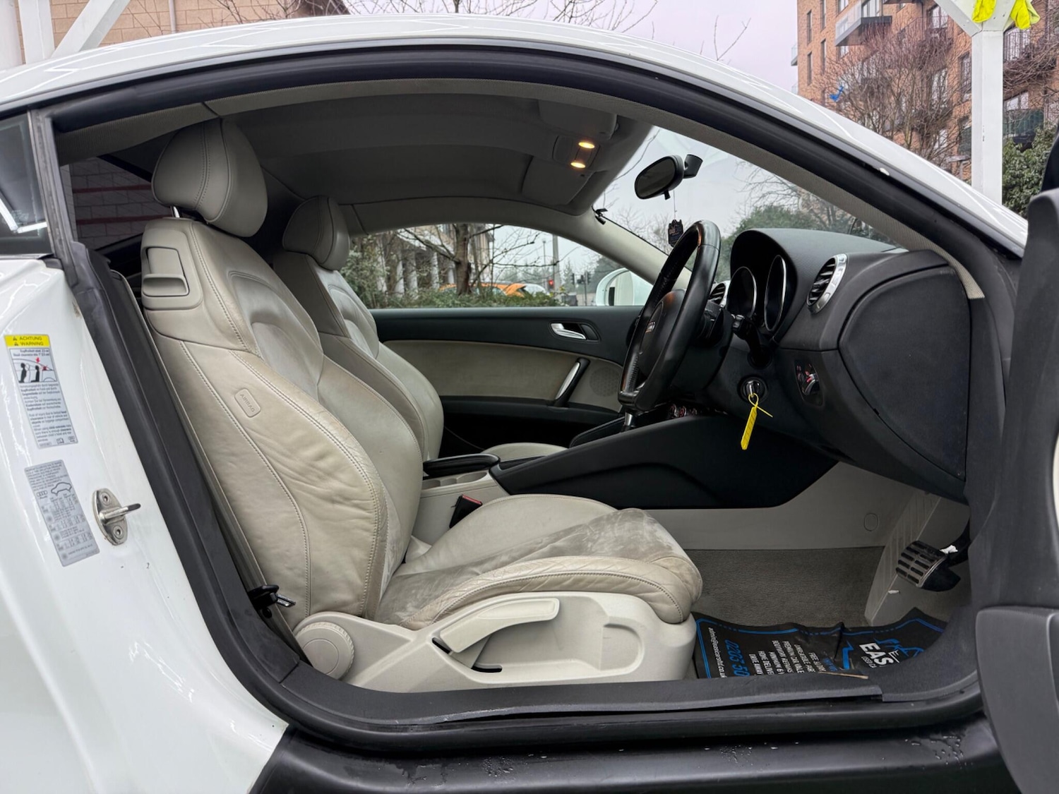 Used Audi TT 2009 for sale - 77255282: Photo 12