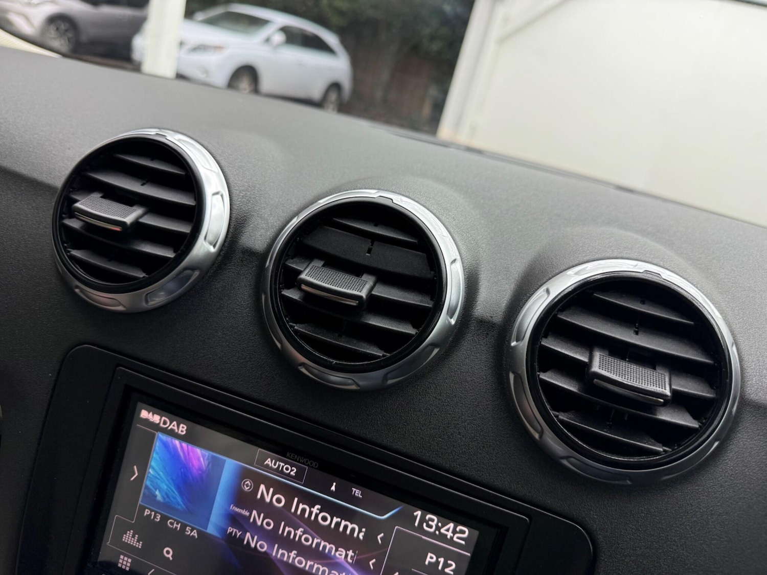 Used Audi TT 2009 for sale - 77255282: Photo 38