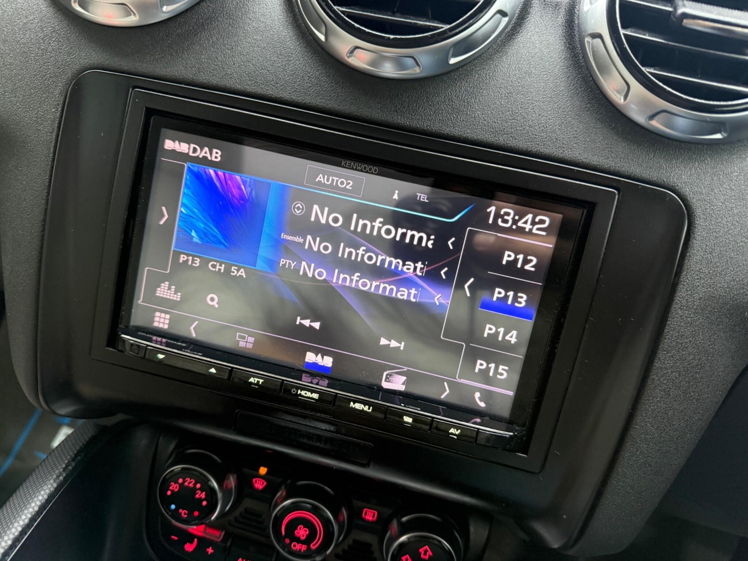 Used Audi TT 2009 for sale - 77255282: Photo 39