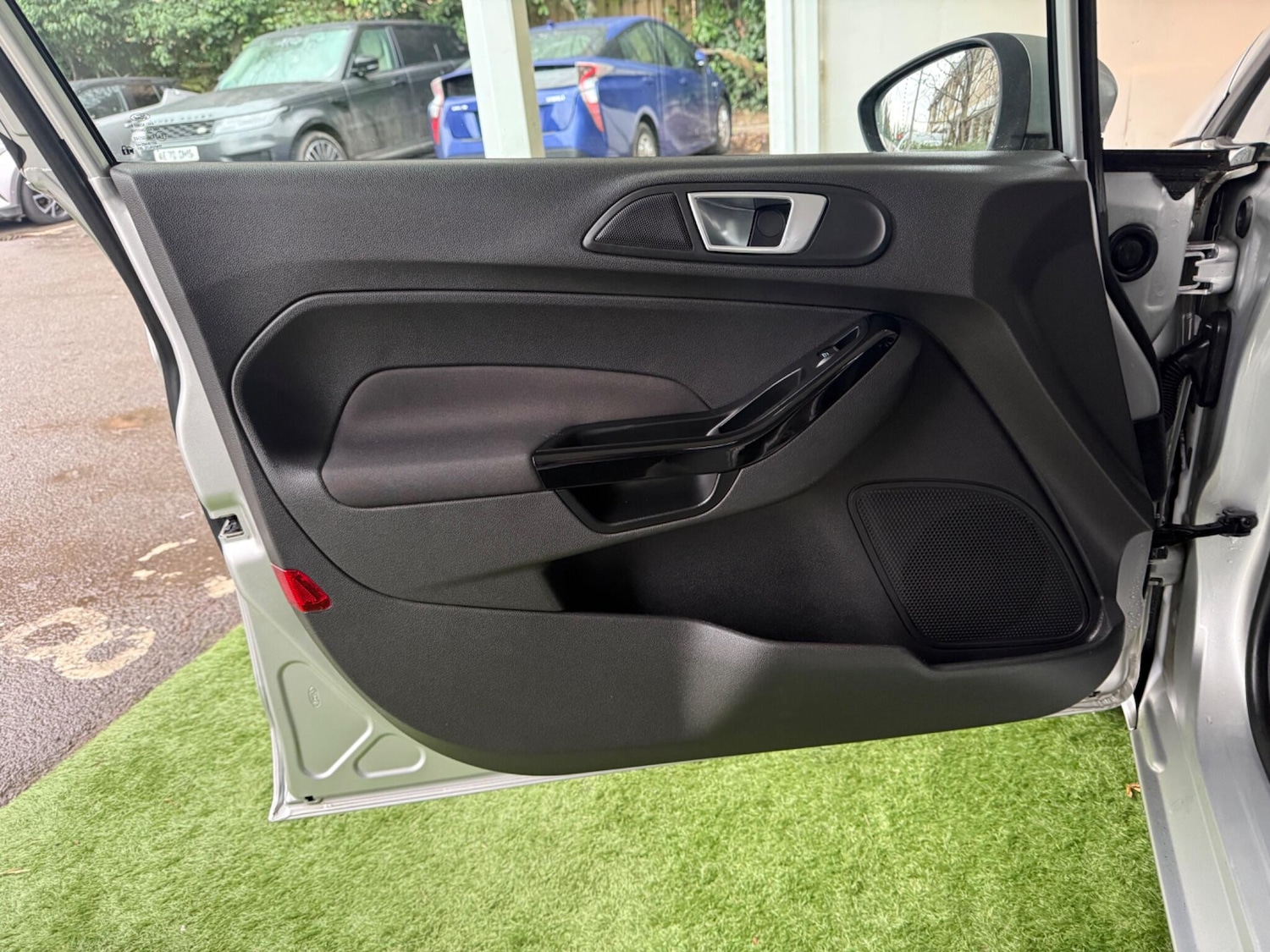 Used Ford Fiesta 2013 for sale - 76976137: Photo 27