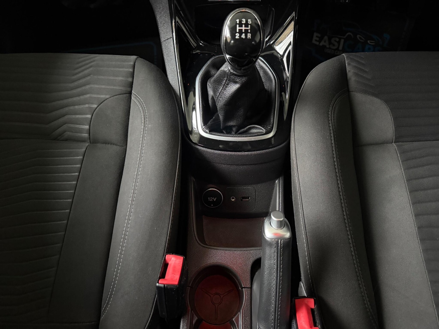 Used Ford Fiesta 2013 for sale - 76976137: Photo 31