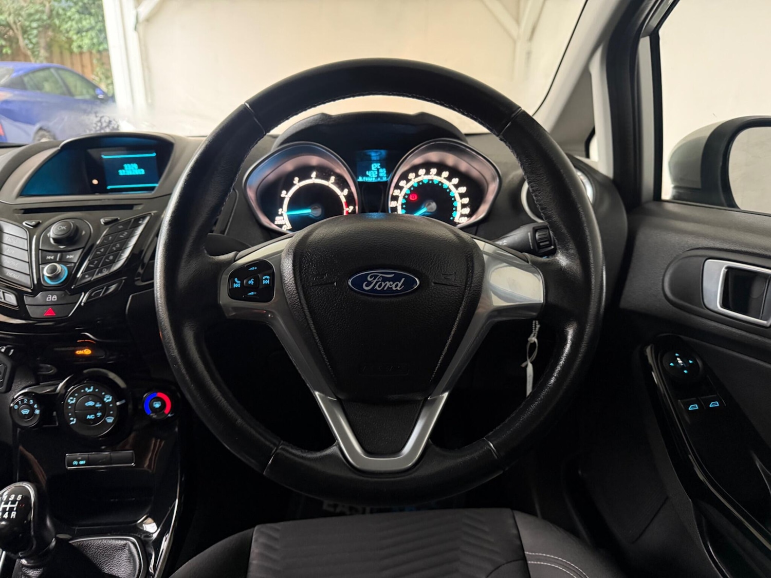 Used Ford Fiesta 2013 for sale - 76976137: Photo 32