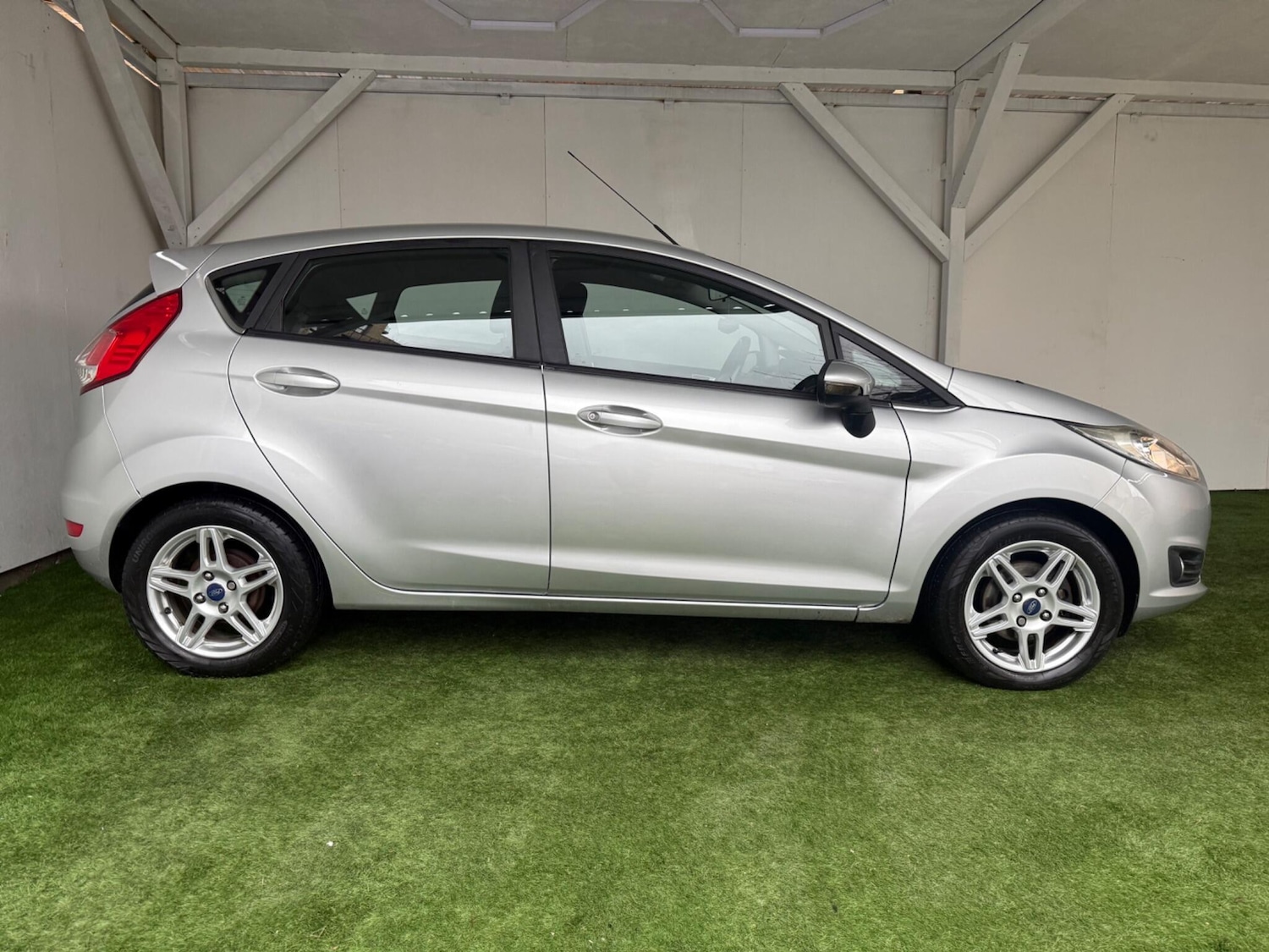 Used Ford Fiesta 2013 for sale - 76976137: Photo 5