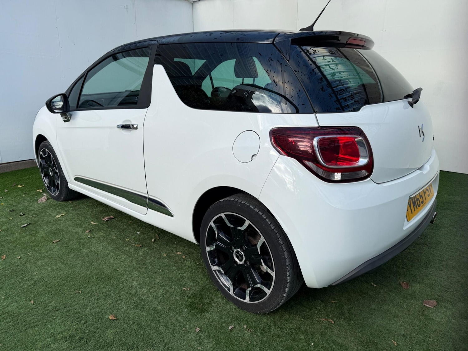 Used DS Automobiles DS 3 2015 for sale - 76371510: Photo 9