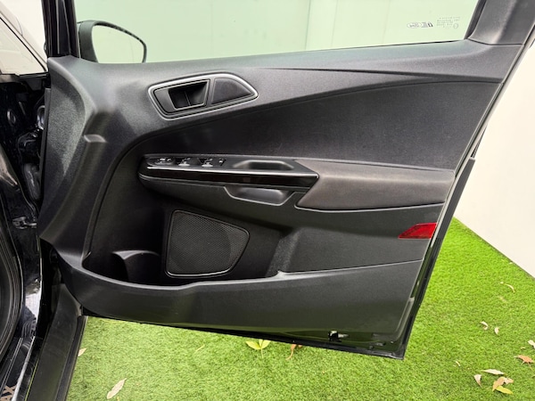 Used Ford B-MAX 2013 for sale - 76189943: Photo 17