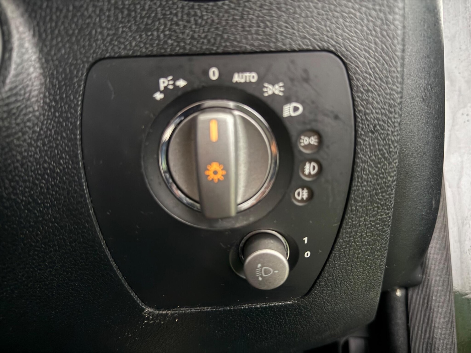 Used Mercedes-Benz SLK 2008 for sale - 76976694: Photo 38