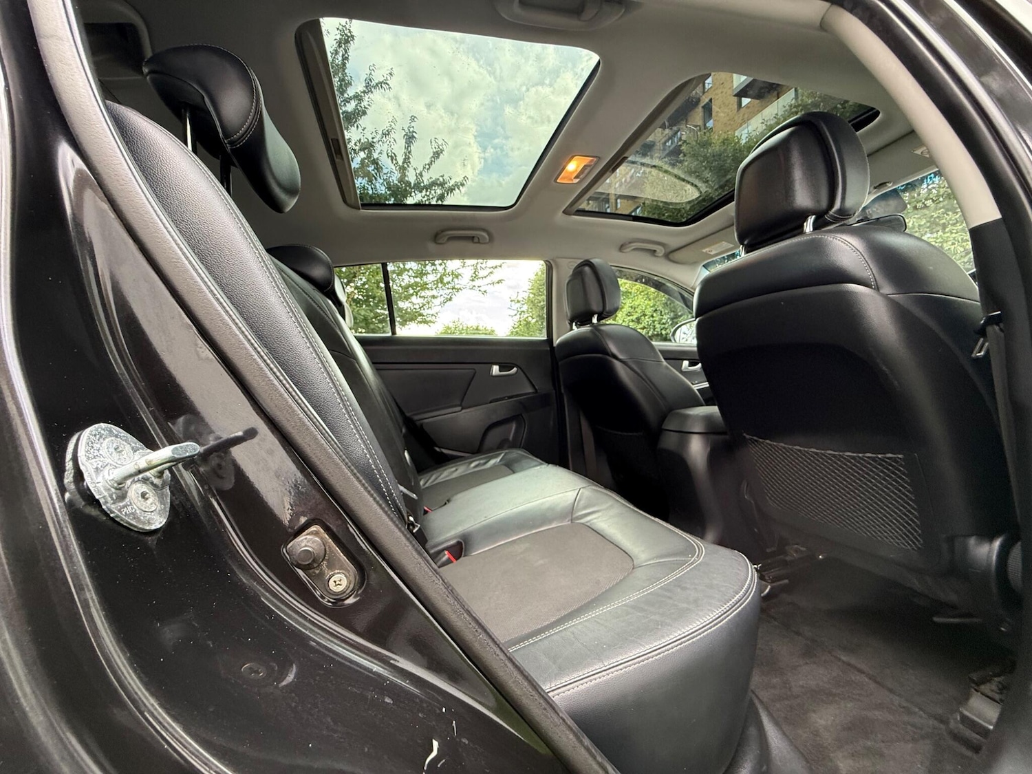 Used Kia Sportage 2011 for sale - 76201231: Photo 19