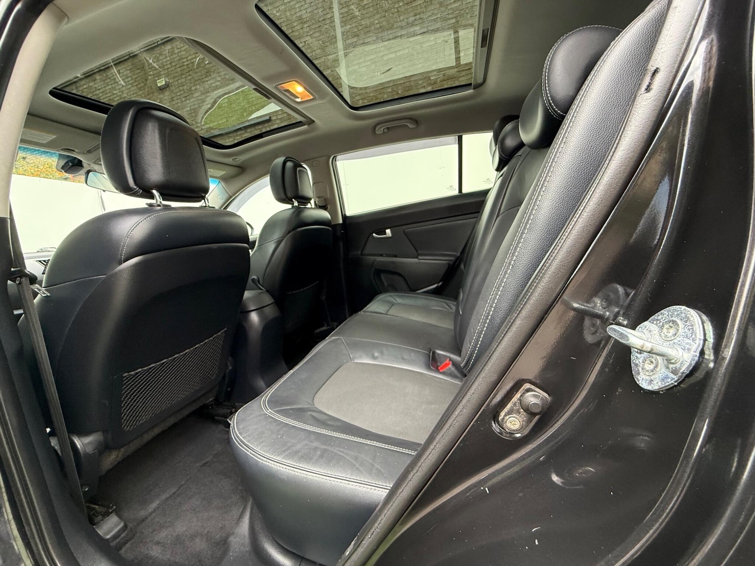 Used Kia Sportage 2011 for sale - 76201231: Photo 23